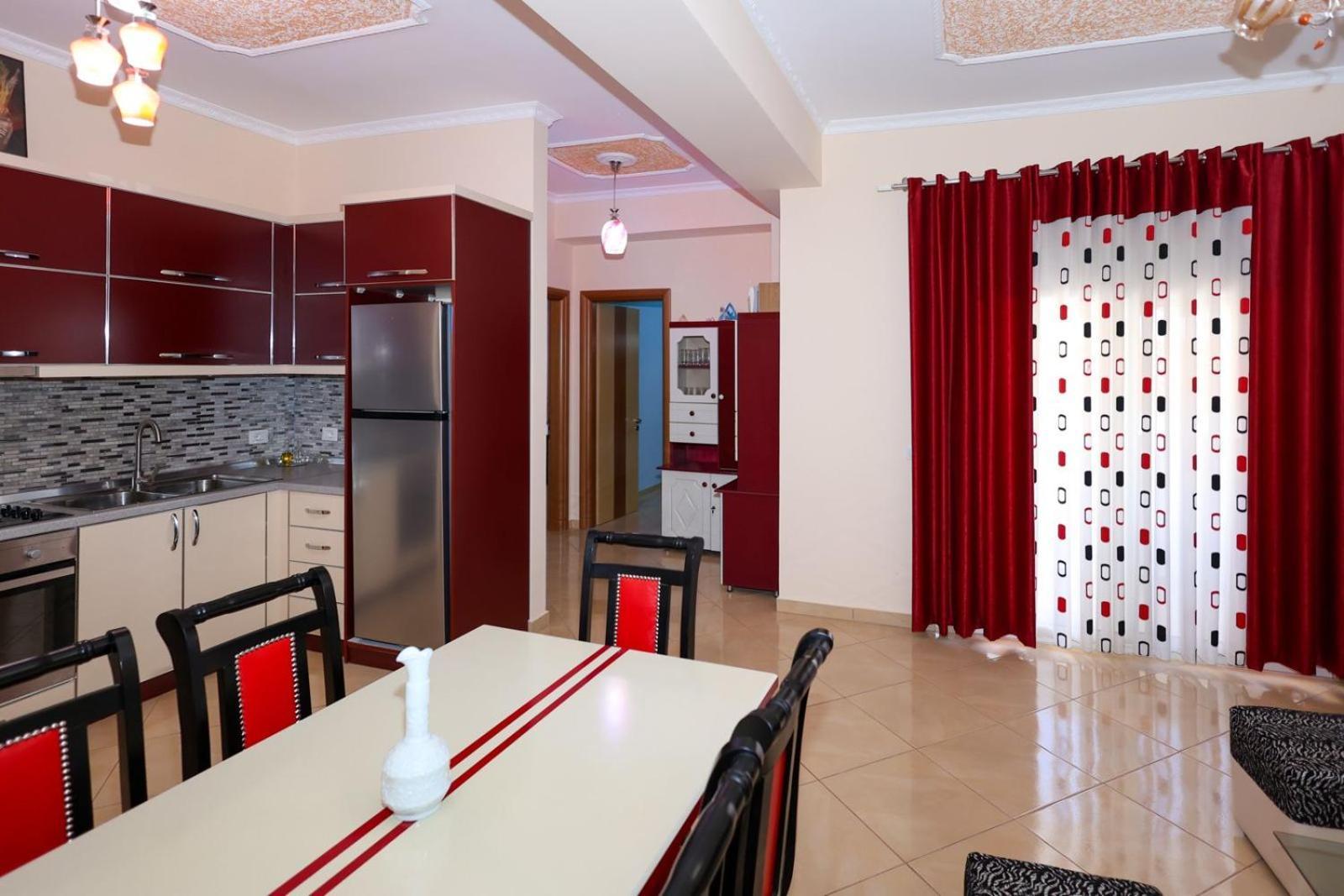 Rio'S Apartment 培拉特 外观 照片